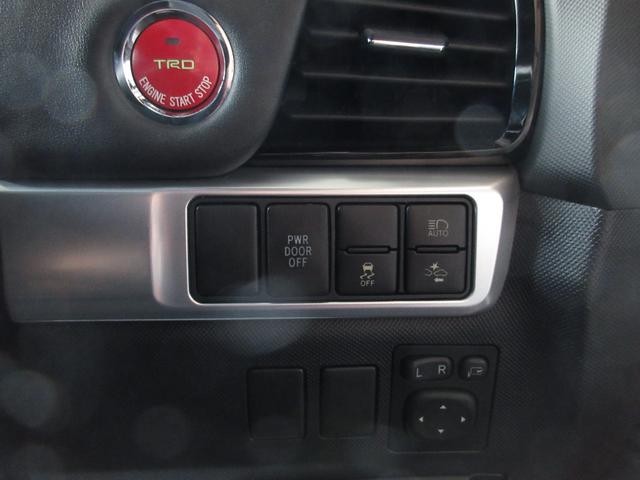 0500301A30261020W00414.jpg