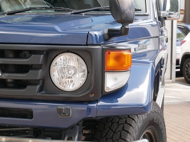 8ff9eed5b3c0f1cbcbe13fbd56f8ec52.jpg