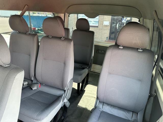 0904084A30260521W00113.jpg