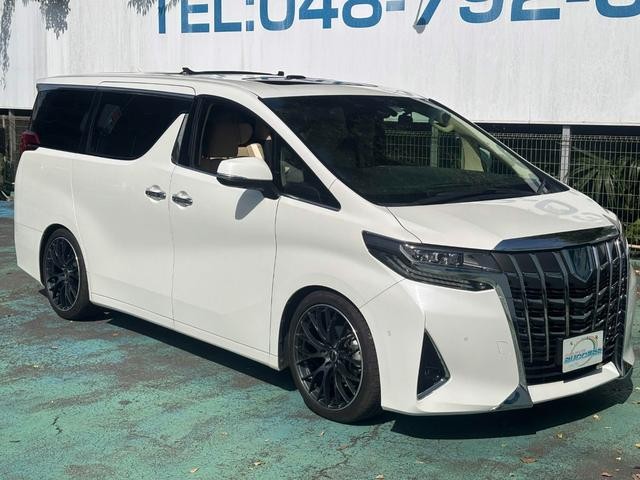 0561213A30261020W00115.jpg