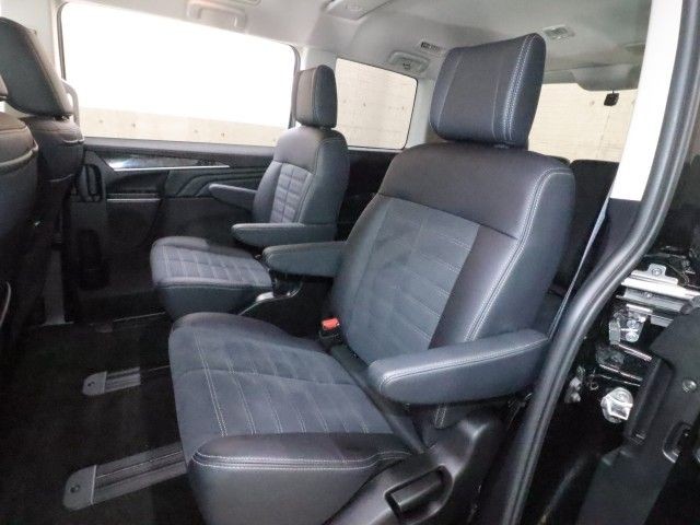 b590d3450e761e2288fdd09049eab74c.jpg