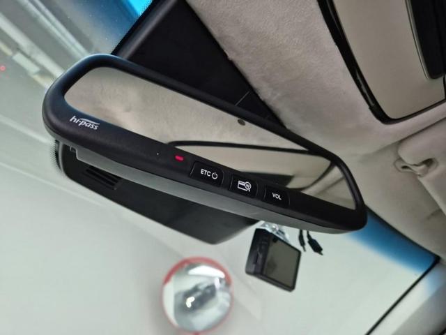 6041001541R17.jpg