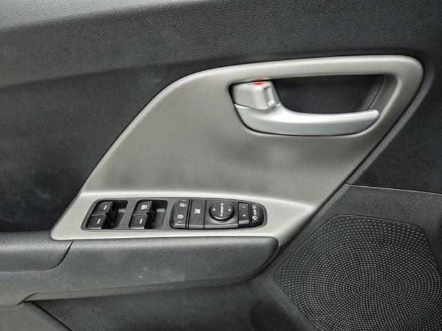6041501818R17.jpg
