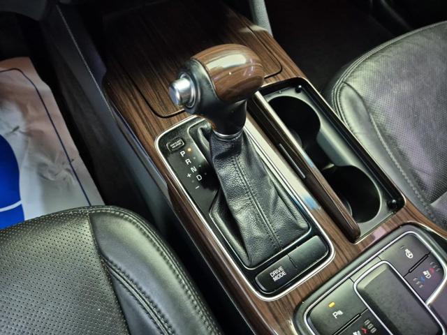 6041501184R8.jpg