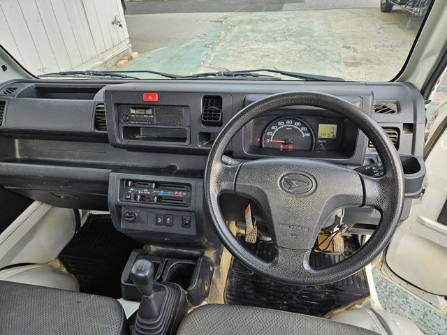876aba7da67e5b4cd308041db68c7798.jpg