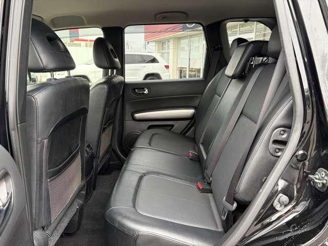 5bd469fca5debd2d2e9ef985eea1fc6b.jpg