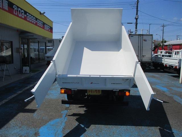 cdea736e5c75e3a45ba24a05005f0aba.jpg