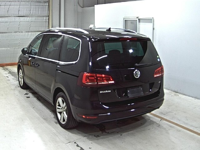 d8179ebfa0ec9235e29dfe3de7dd0f1f.jpg