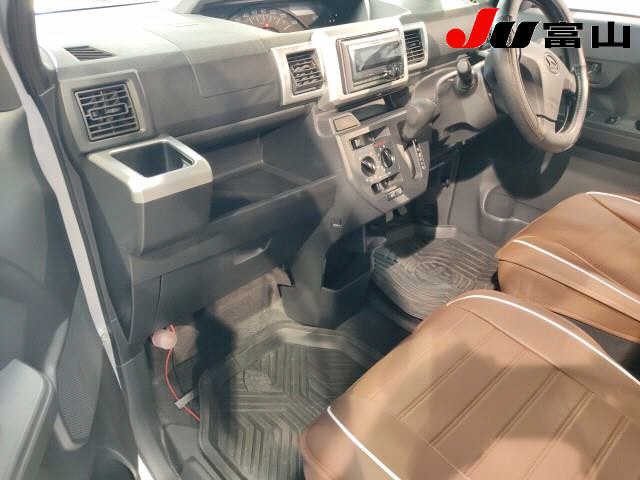 4f1e45933aab2484f2d6e06daa17adb7.jpg