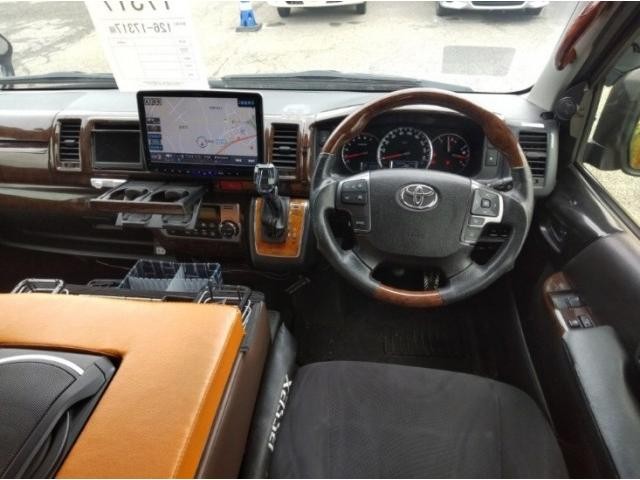 26694268_carP_l_4.jpg