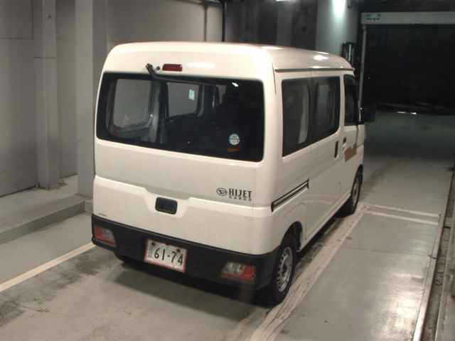 98c64eef0afa709dd10104f559dea39c.jpg