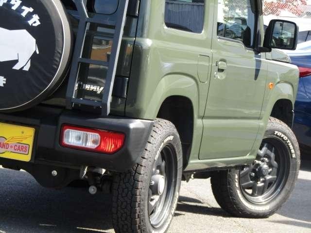 27163413_carP_l_17.jpg