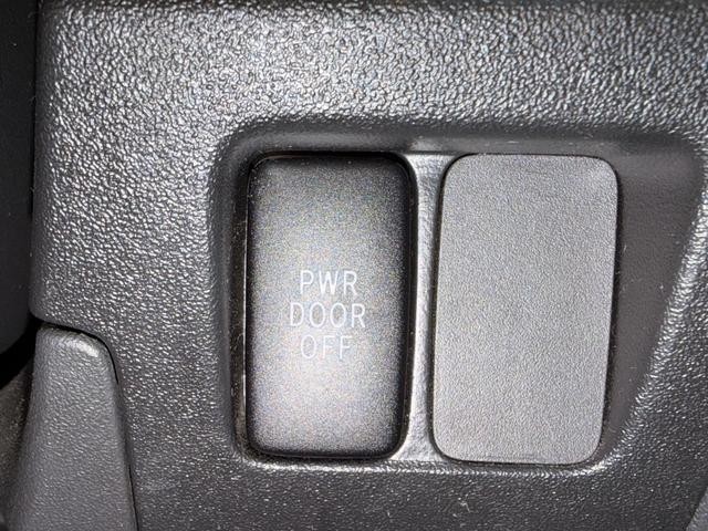 0940216A30260924W00116.jpg