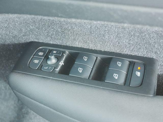 609daf583d4a6dc505be599123b9ec6c.jpg