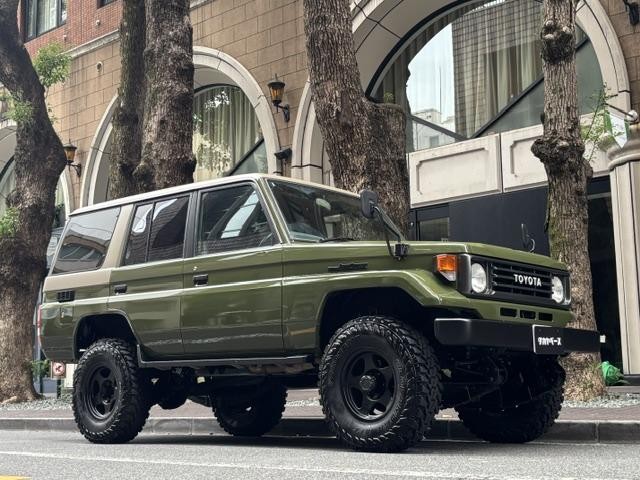0801987A30260918W00104.jpg