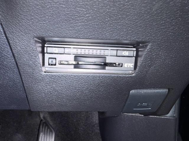 0500063A30261009W00405.jpg