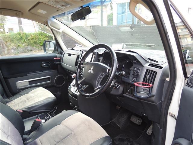 317d0455cab30998cd4f2446794f7841.jpg