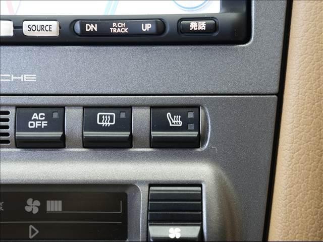 5e5a3ade8ffa2594bb6f9644e66f6811.jpg