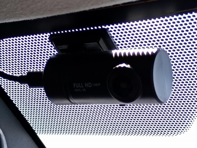 ac735cdd2e5ed97113fbae3bb85a82cb.jpg
