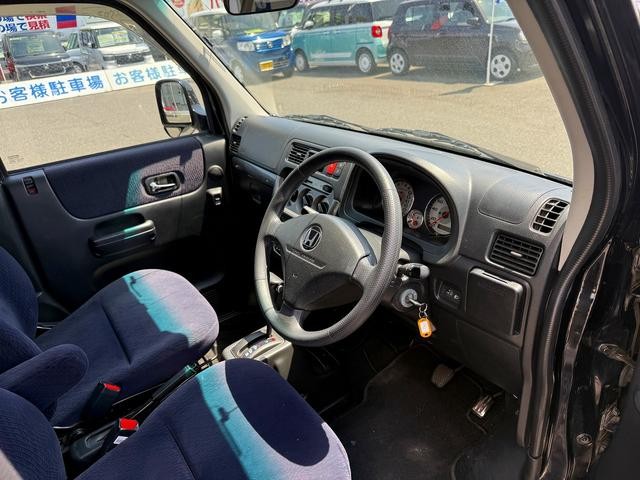 1001933A30260425W00712.jpg