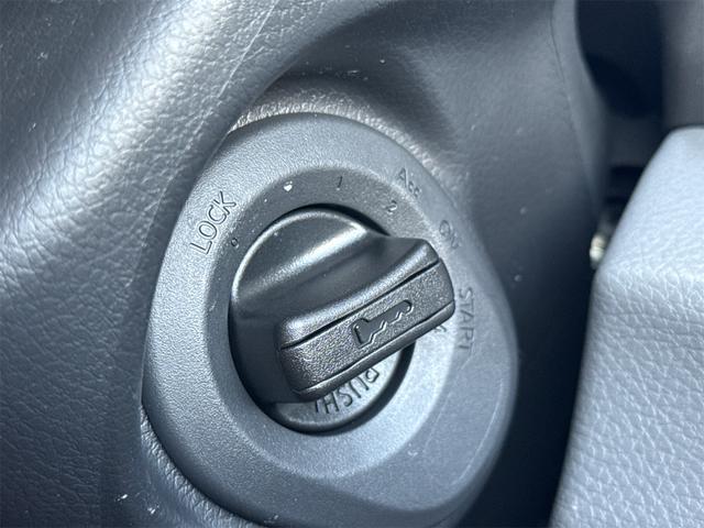 0620020A30260429W00112.jpg