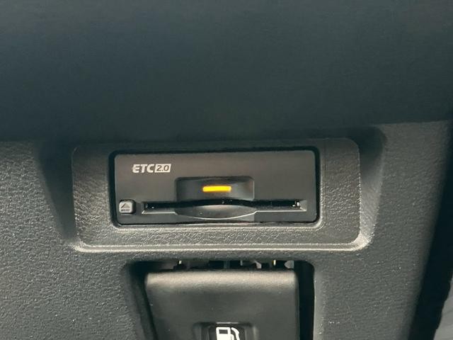 0900921A30260720W00319.jpg