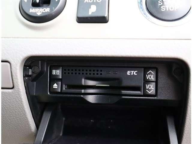 5ce8cfe9a18bcf7d9f72c228c9477f4f.jpg