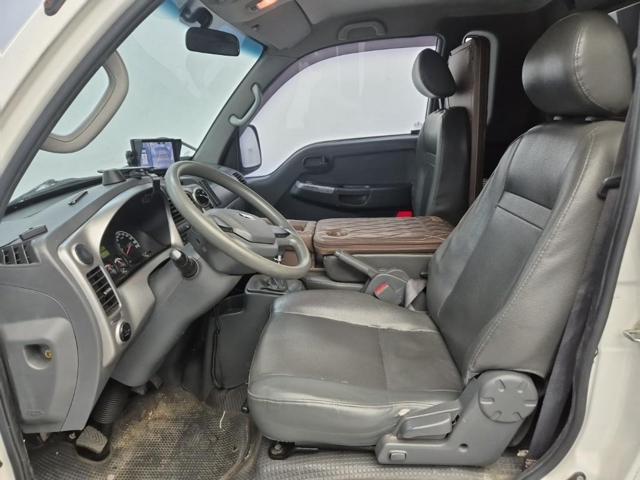 5071501922R10.jpg