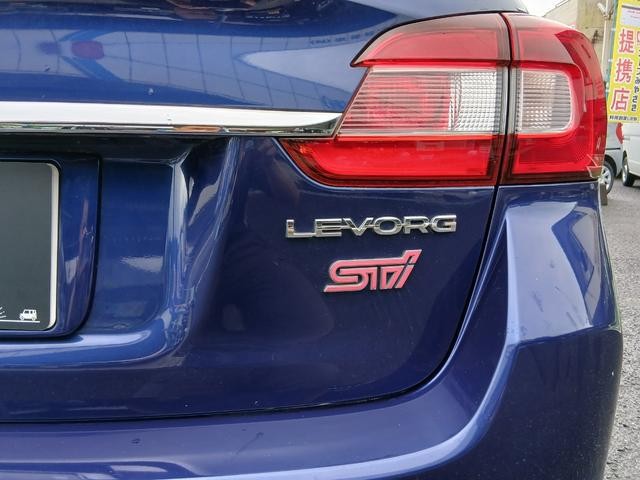 68090bc19ebfd2bb2d974f15053a3c82.jpg