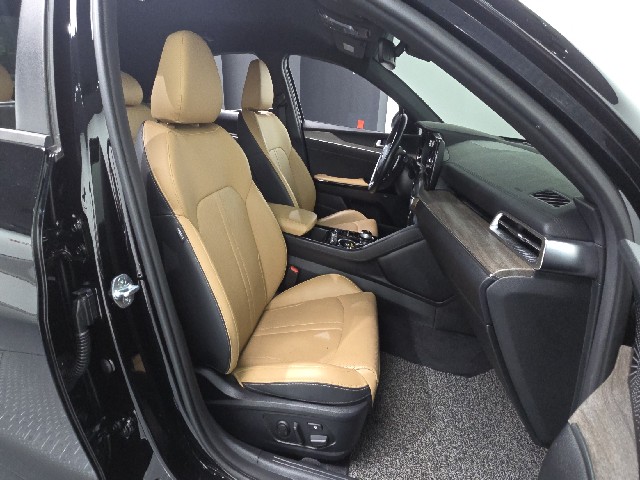 fedaa80383ee84904a3dc3a4c54c4a27.jpeg