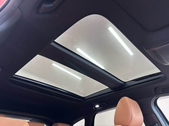 92ba9428873c4535bf8913bfd0f3d1bd.jpg
