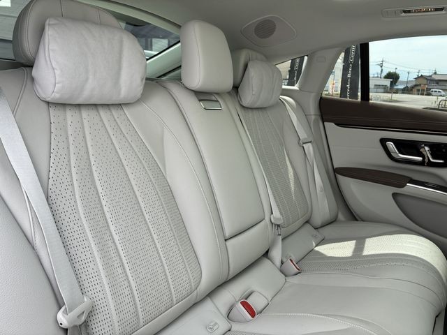 b5d6ff5539bceaa1ce492020077278b0.jpg
