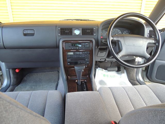 767b738bd666bc2f7c1b63cab595ab8a.jpg