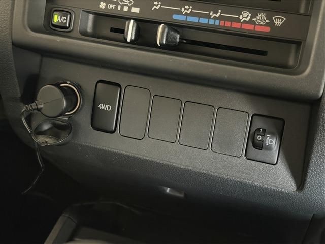 aea415a1e62fd498bef4a16a28a281fb.jpg