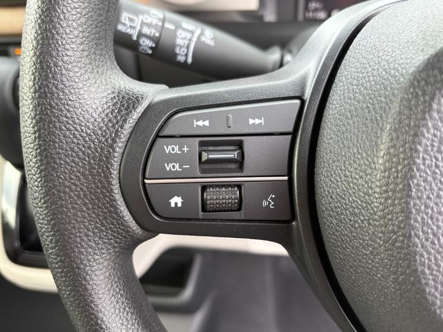 0710025A30261021W00206.jpg