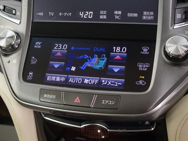 0560520A30261029W00107.jpg