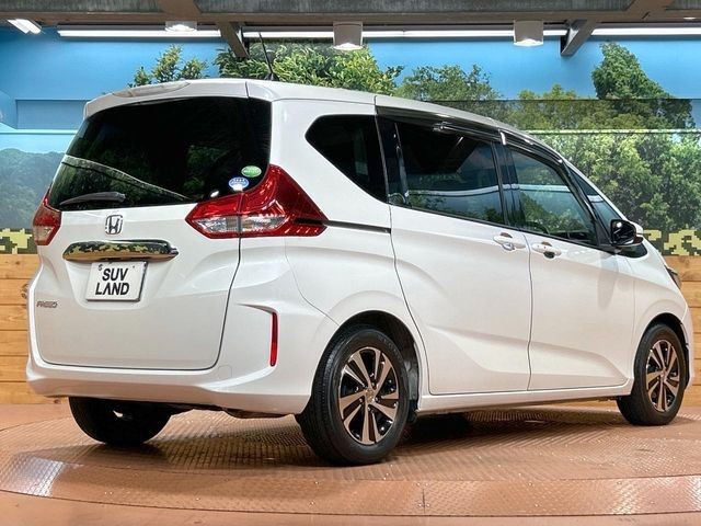 f535302c64e93ae8c8cad90180bf1e74.jpg