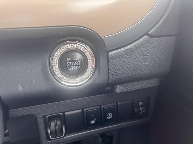 1003228A30260925W00113.jpg