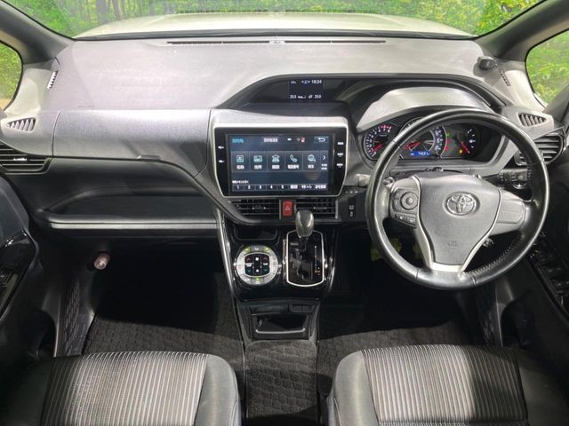 e30fbd0f96e1a36c63f8ce33f68cec9a.jpg