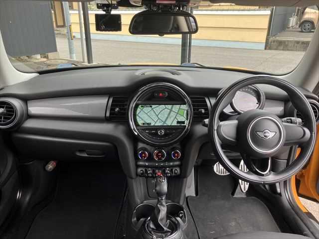 6818be98b145505fffbdb3716e8e3297.jpg