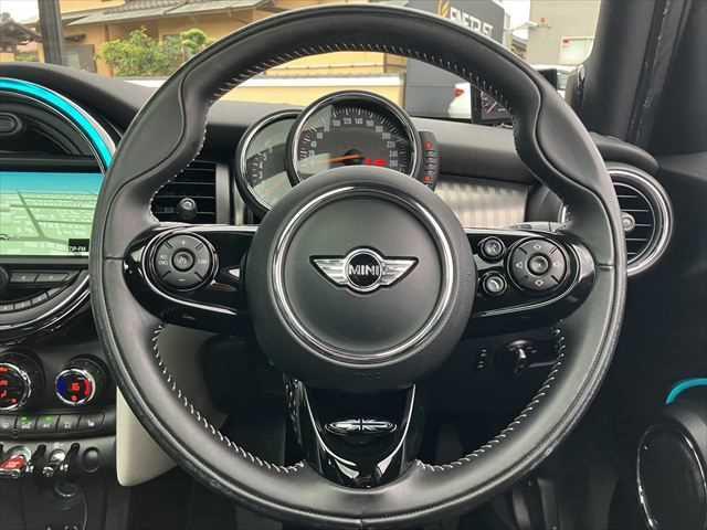 cb8de700190bb2dba4c05ba4a7304cd2.jpg