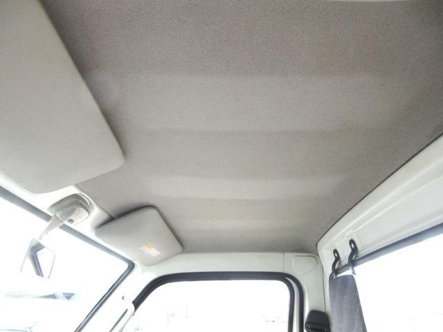 0720124A30260228W00611.jpg