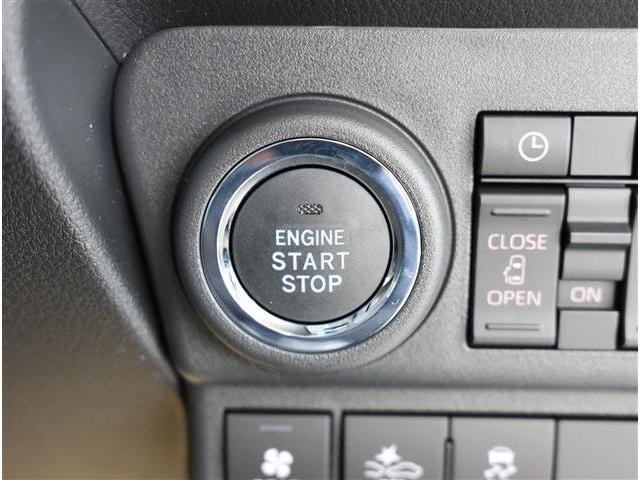 0202274A30261021W00809.jpg