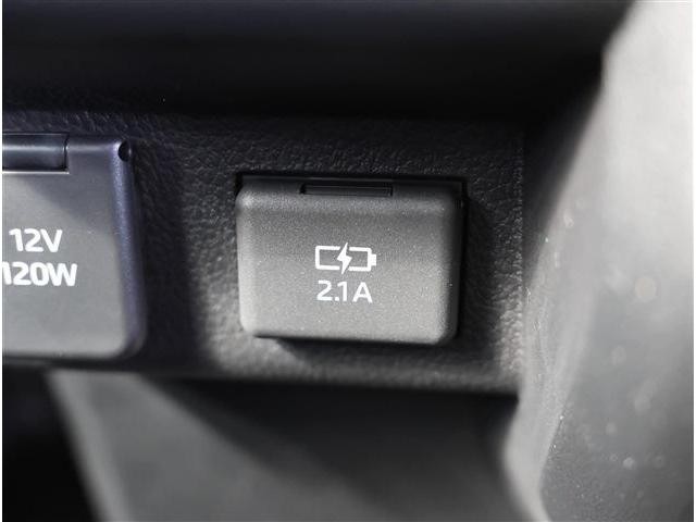 0202274A30261021W00811.jpg