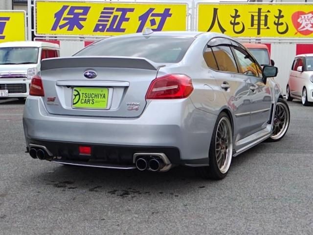 6f7e90377f400ce51a95156ec17ba8b7.jpg