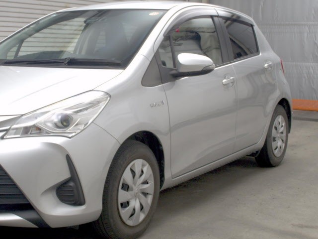 a3c2a21eba13e3fe245a32fd38b2271a.jpg
