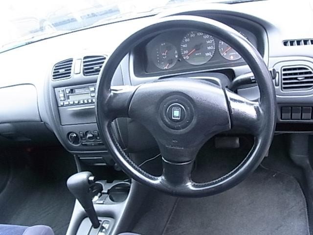 0400957A30261001W00104.jpg