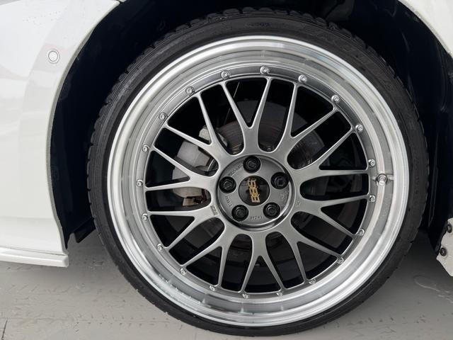 0404241A30260926W00104.jpg