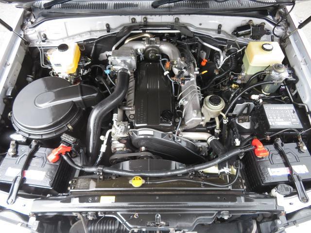 0804367A30260620W00106.jpg