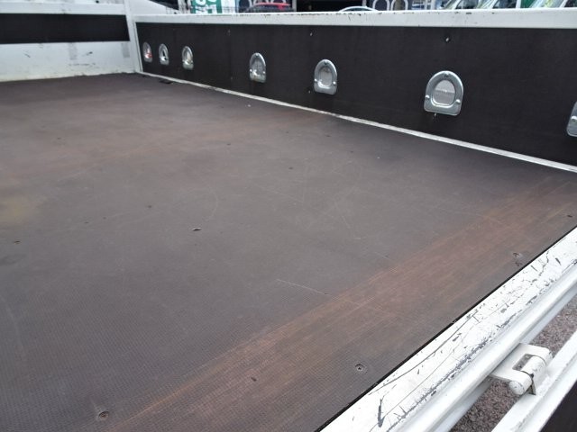 c6b1b0f37c07279b1ae57f277cab811a.jpg